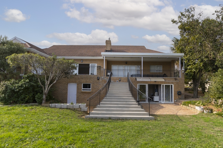 To Let 3 Bedroom Property for Rent in Helena Heights Western Cape